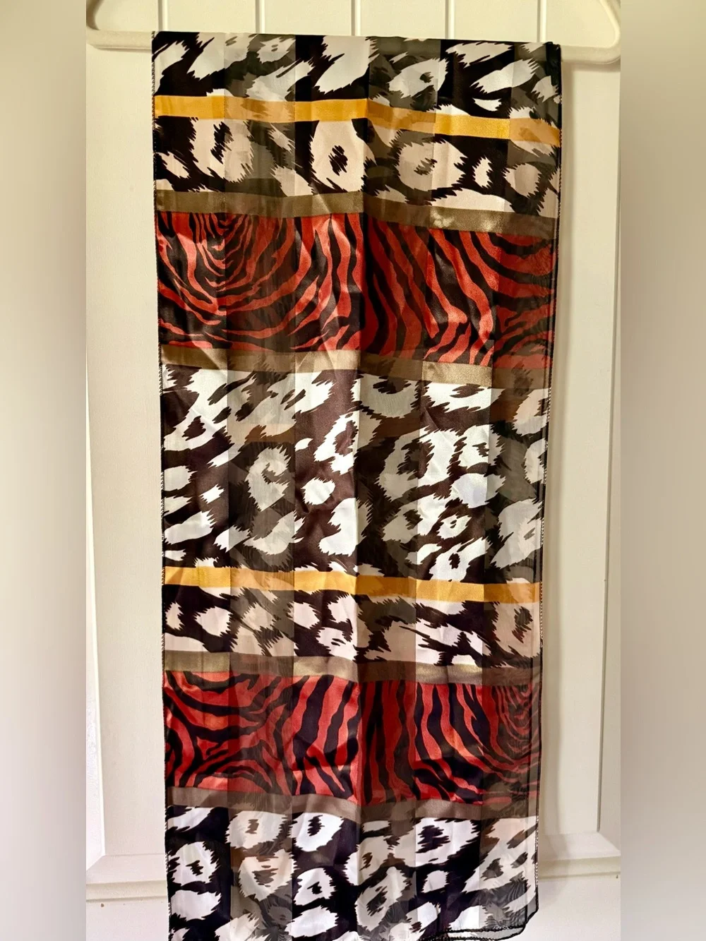 Animal Print Long Sheer Scarf/Wrap. NWOT